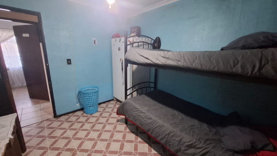 3 Bedroom Property for Sale in Lentegeur Western Cape